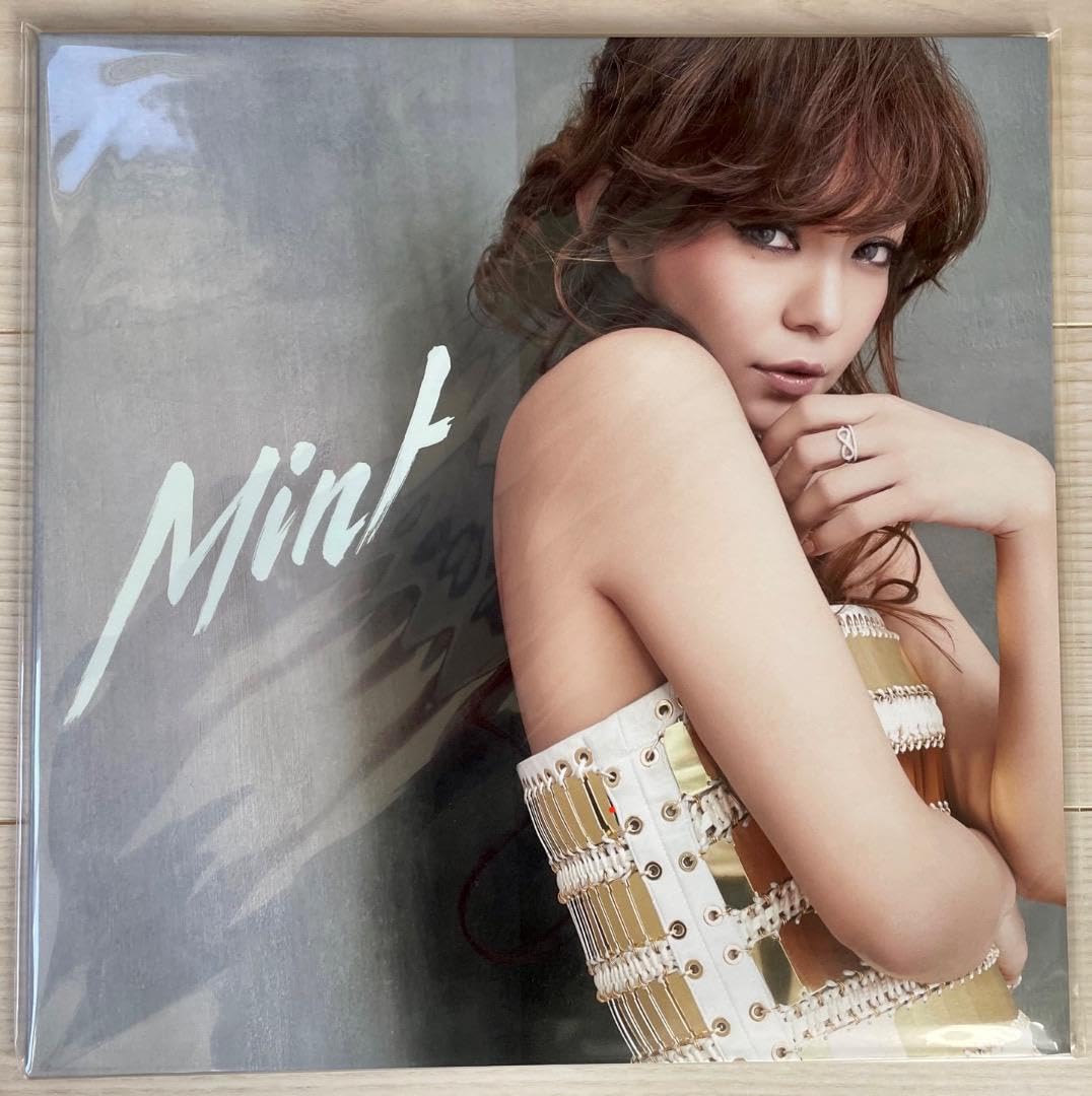 【新品・未開封】安室奈美恵レコード12inch／Mint Amazon.co.jp: ＜ ＞安室奈美恵 12インチレコード 限定盤 Mint